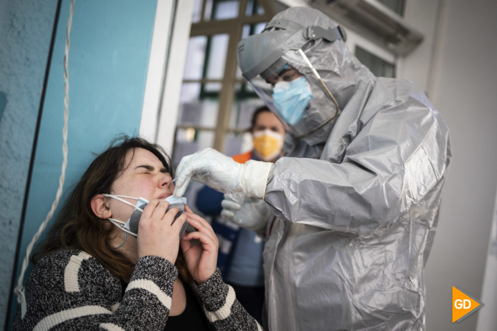 Pruebas PCR de Covid 19 en el Centro de salud Doctor Oloriz en Granada