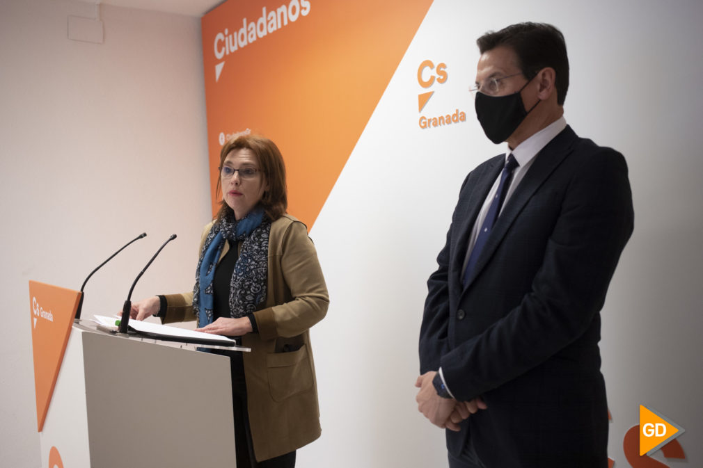 Rueda de prensa de Luis Salvador y Mar Sanchez en la sede de Ciudadanos en Granada