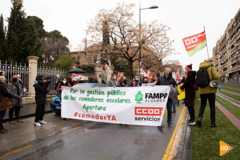 Manifestacion comedores escolares Carlos Gijon _-2