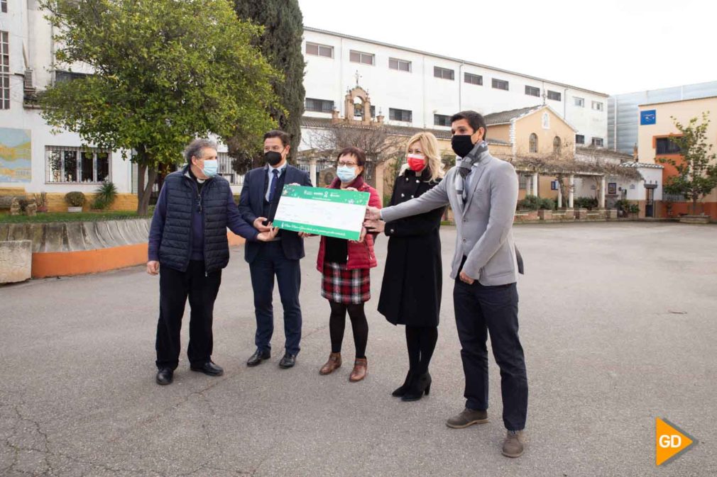 Donacion Ciudad de los niños Carlos Gijon-2