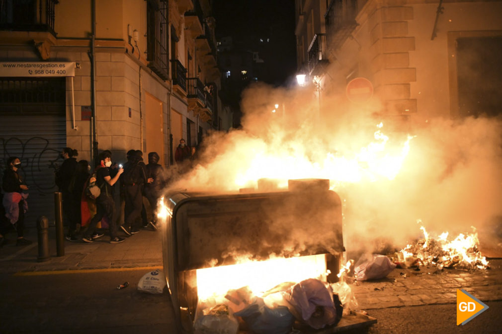 Disturbios en Granada por la manifestación a favor de Pablo Hasel