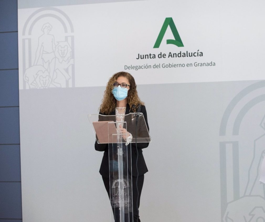 Granada.- Educación.- La Junta propone reconocer la labor del profesorado granadino con la Bandera de Andalucía