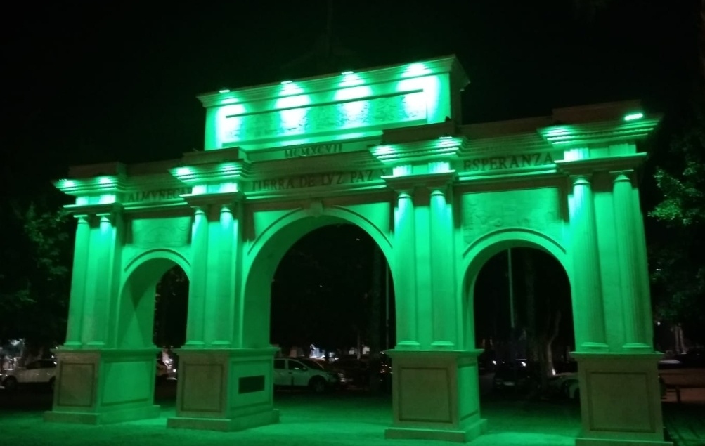 PUERTA ALMUÑECAR DE COLOR VERDE 20