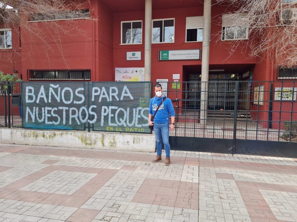 IU eleva al Parlamento la "mejora de las infraestructuras educativas de la provincia de Granada