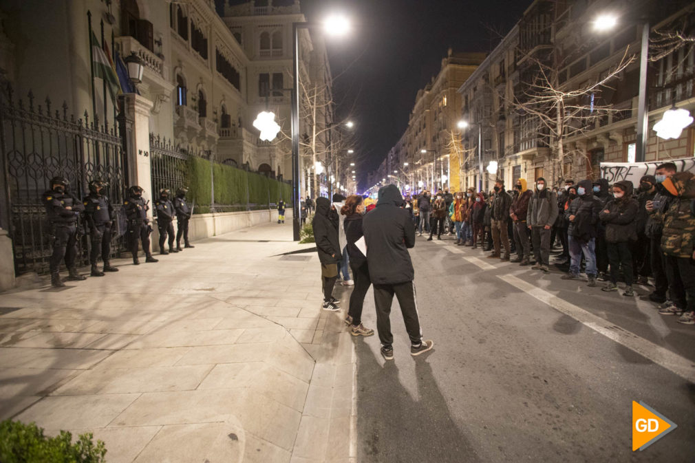 Manifestación en contra de las detenciones por los disturbios en Granada a favor de Pablo Hasel