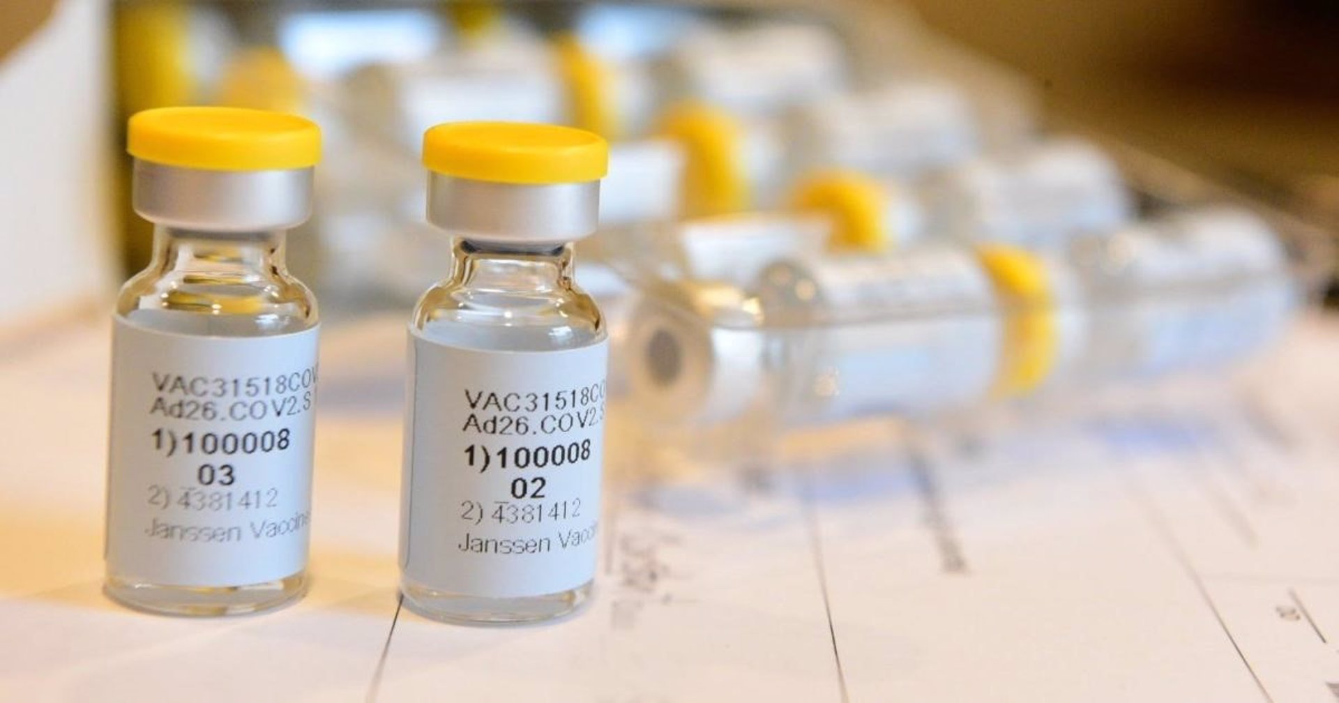 AMP.- Cvirus.- La Agencia Europea del Medicamento avala la vacuna de una sola dosis de Janssen