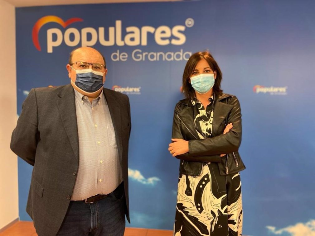 Granada.- Coronavirus.- El PP pide mayor representación de los ayuntamientos en los fondos de reconstrucción