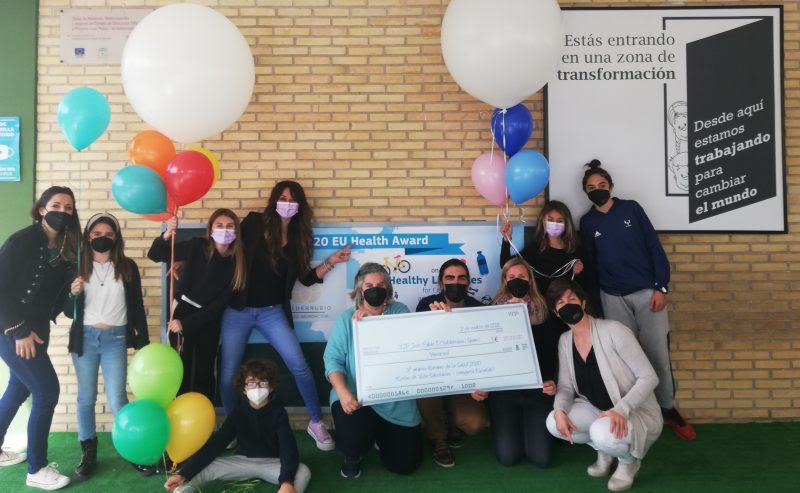 Profesorado y alumnado que participa en el proyecto - FUNDACIÓN DESCUBRE