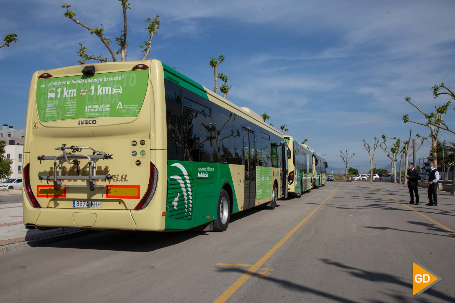 FOTOS El Consorcio de Transporte Metropolitano del Área de Granada lanza una campaña para reducir emisiones con el uso del transporte público (1)