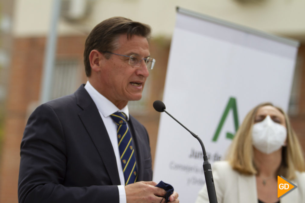 Inauguración de plaza Maria Josefa Recio en Granada