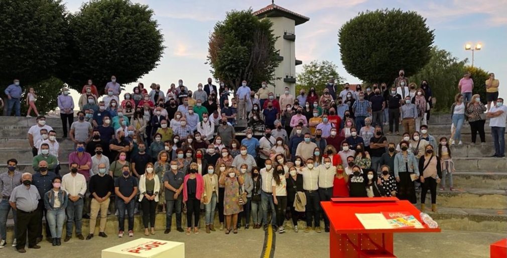 Granada.- Cientos de militantes articulan en Granada la plataforma provincial de apoyo a Susana Díaz