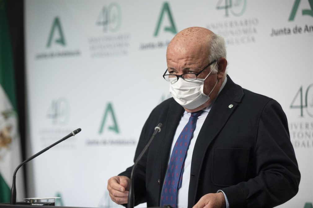 El consejero de Salud y Familias, Jesús Aguirre, tras reunión del Consejo de Gobierno de la Junta de Andalucía Foto_ María José López - EP