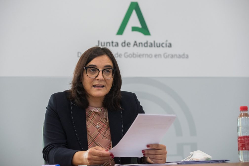 La delegada de Agricultura de la Junta en Granada, María José Martín