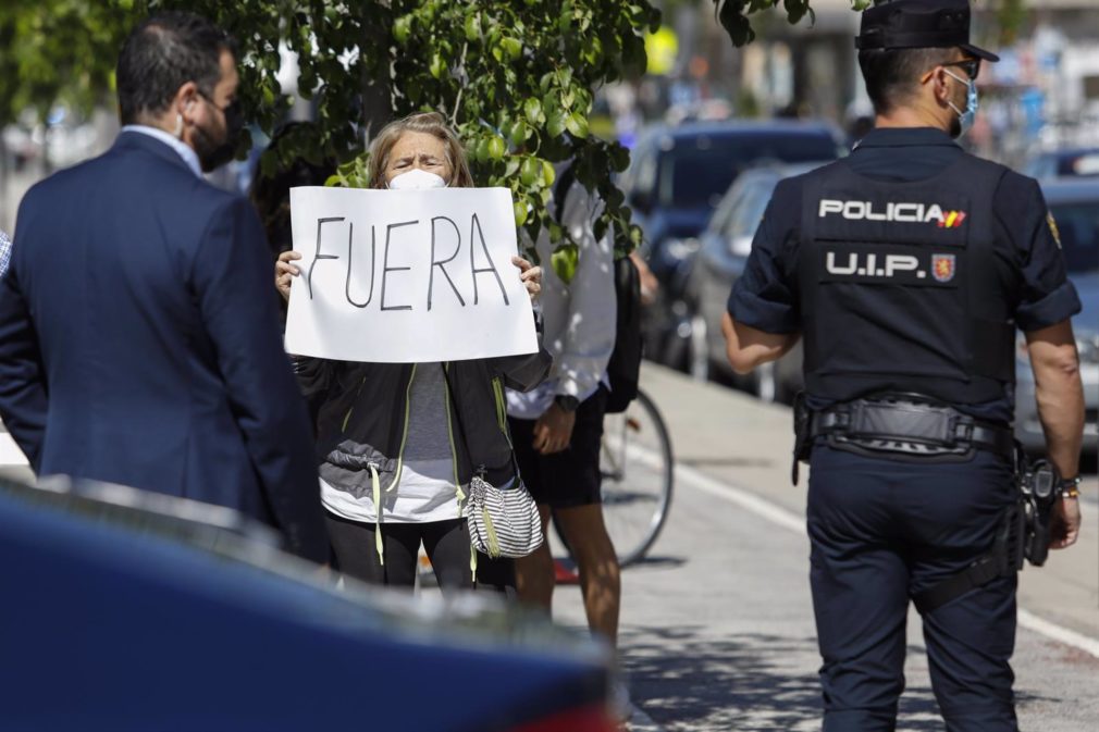 Granada.- Un grupo de camareras de piso reivindican sus derechos laborales coincidiendo con la visita de Sánchez