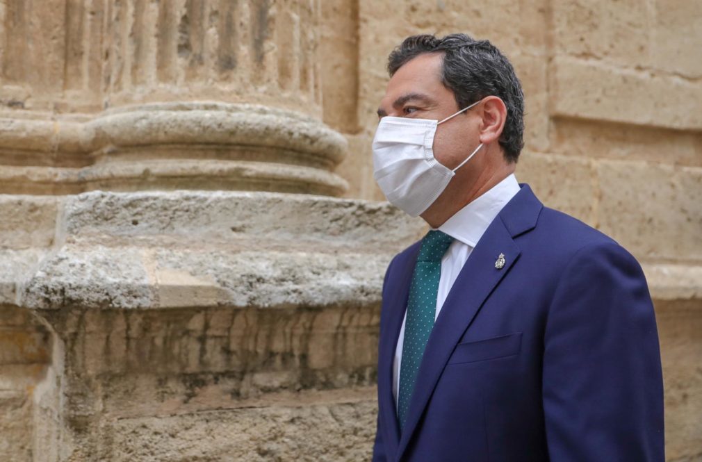 El presidente de la Junta de Andalucía, Juanma Moreno, en su última aparición pública en el Pleno del Parlamento, el miércoles 27 de mayo de 2021 - María José López - Europa Press