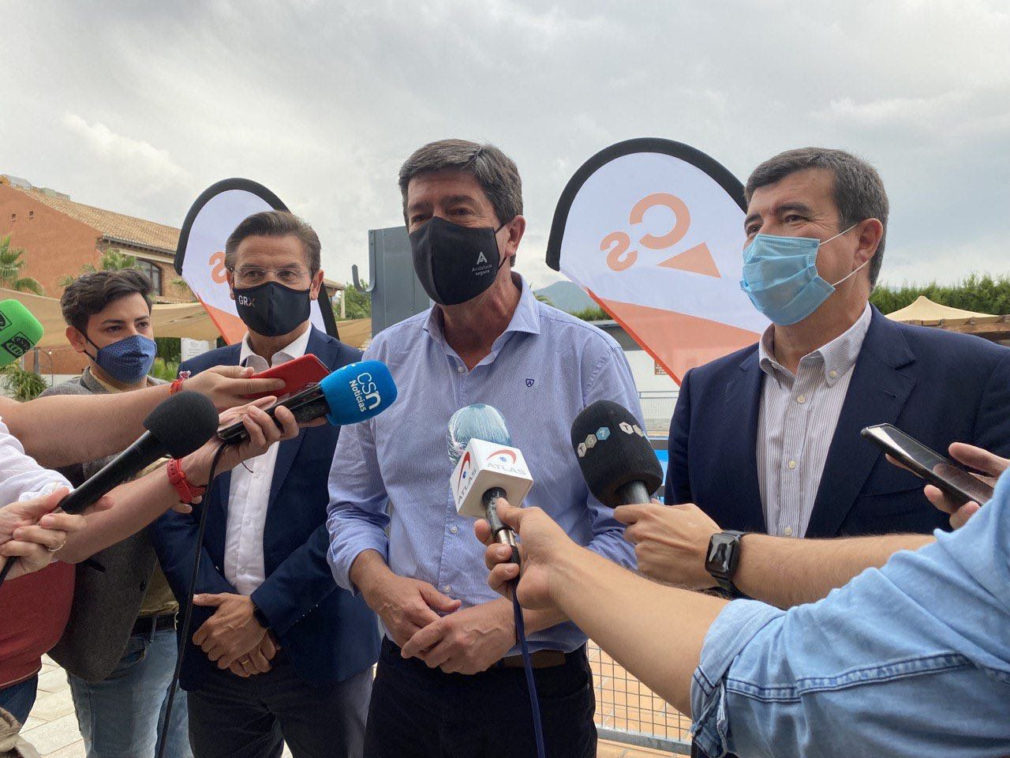 juan marin y luis salvador acto ciudadanos huetor vega