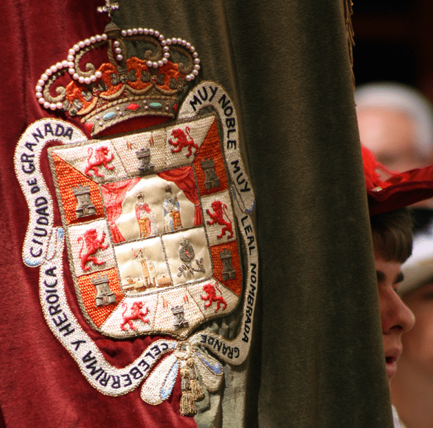 Corpus_Christi_procession_-_flag_of_Granada