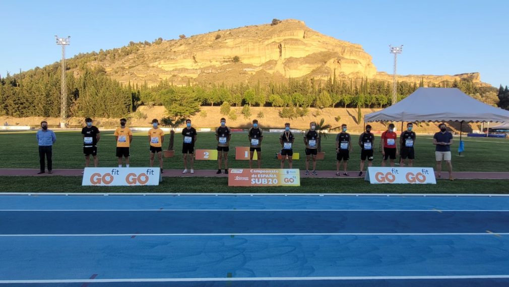 carrera relevos podio granada atletismo