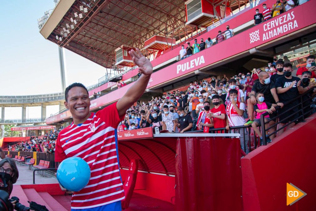 FOTOS Carlos Bacca se convierte en el primer refuerzo del Granada CF - Javi Gea_-10