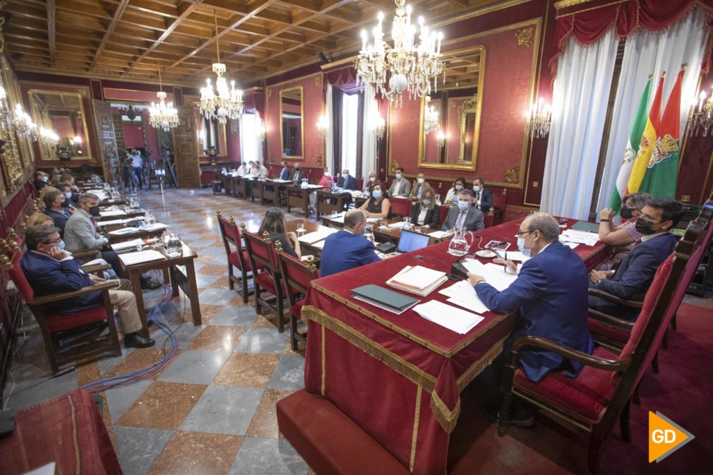 Primer pleno de Paco Cuenca como alcalde de Granada