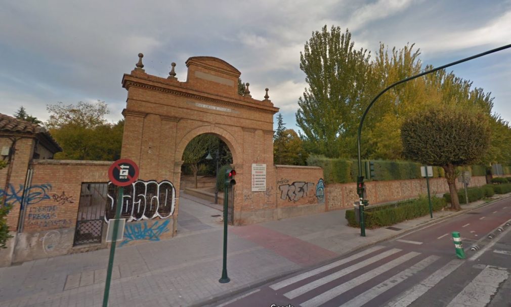 Parque Almunia Google Maps