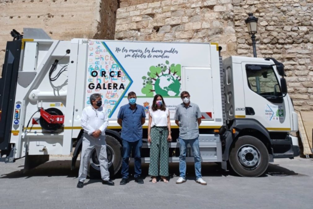 La Diputación de Granada financia la adquisición de un nuevo vehículo para la recogida de residuos en Galera-Orce