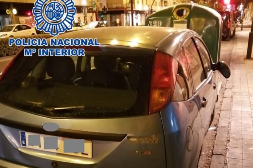Espejos retrovisores dañados Policía Nacional
