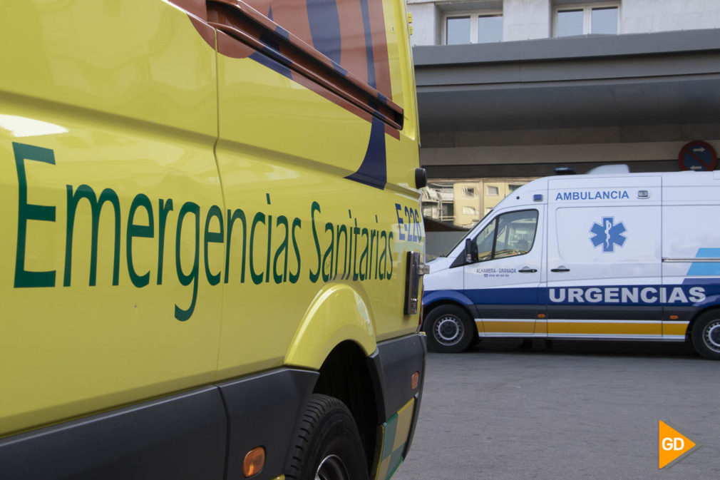 ambulancia Fotos de archivo Hospital Carlos Gijon_-5