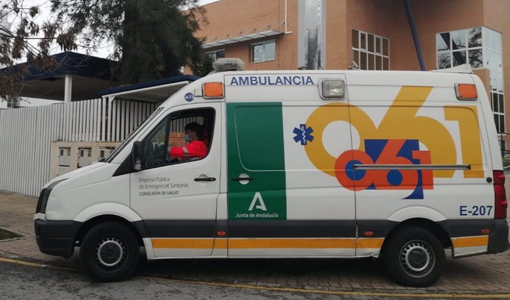 Granada.- Sucesos.- Mueren tres jóvenes de entre 18 y 20 años al salirse su vehículo de la carretera en Arenas del Rey