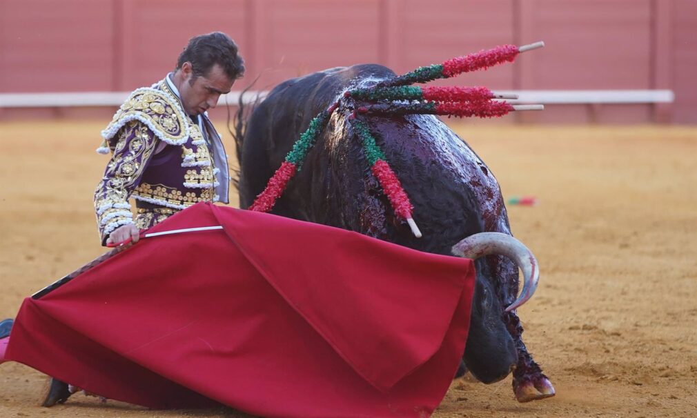 Granada.- La Plaza de Toros de Baza anuncia corrida de El Fandi, Manzanares y Ureña para el 12 de septiembre