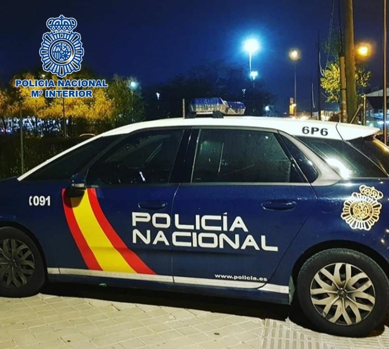 Policía Nacional - Robo 900 euros punta de pistola