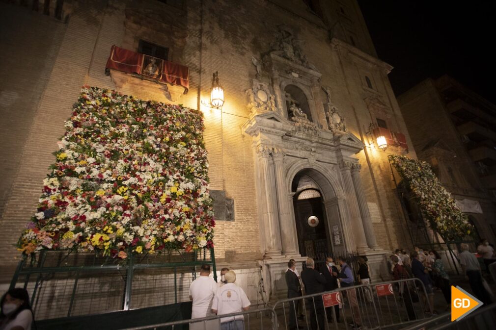 Ofrenda floral a la Virgen de las Angustias 2021