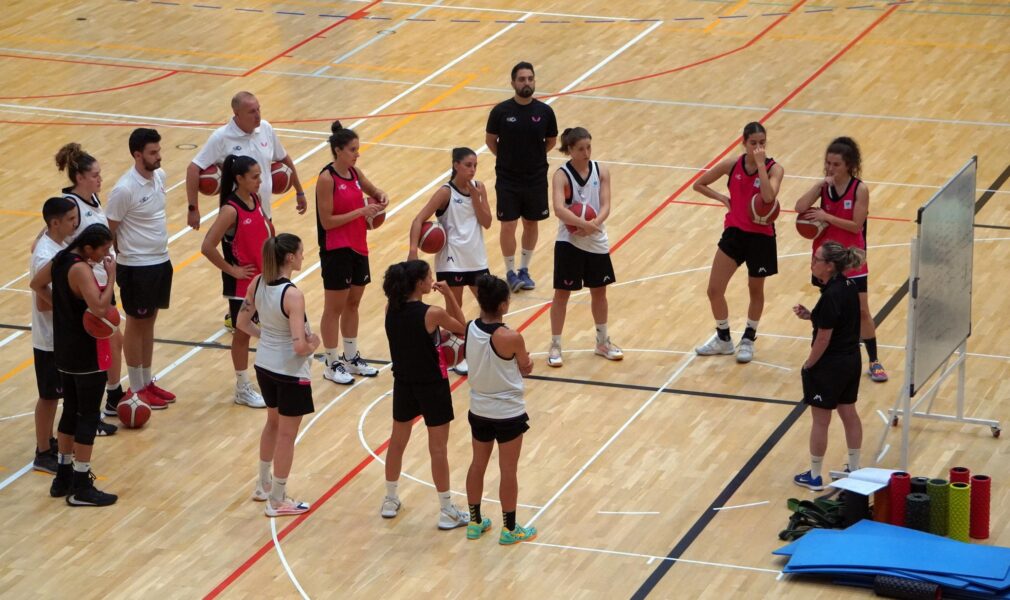 Raca entrenamiento pretemporada