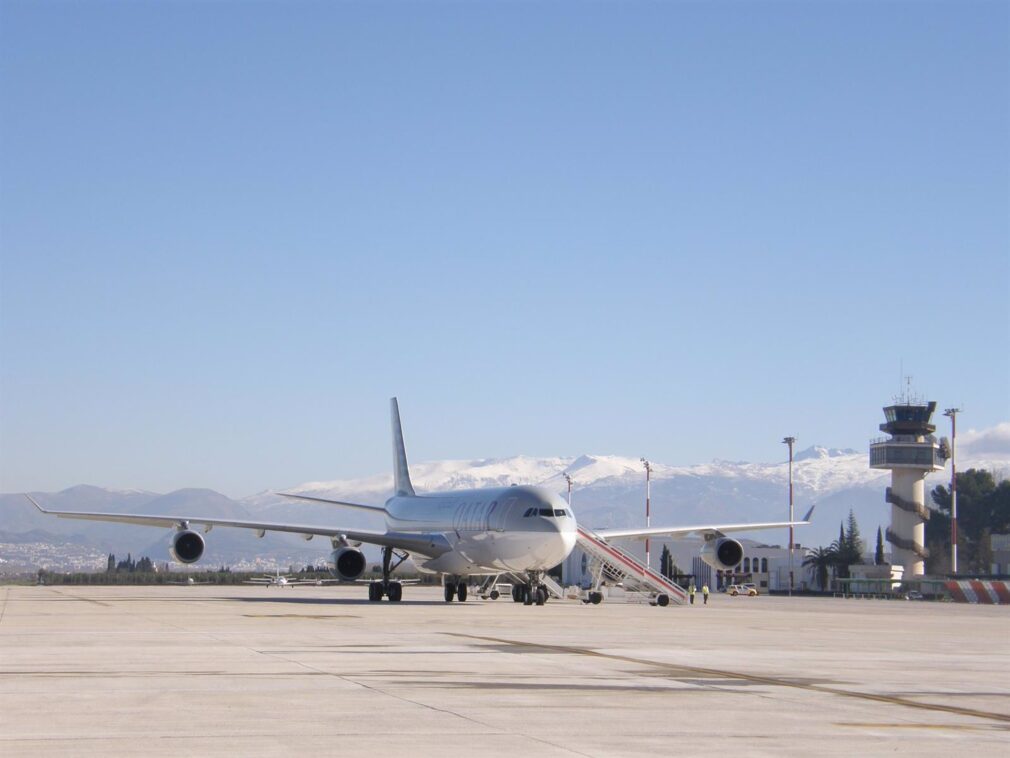 Granada.- Turismo.- El tráfico de pasajeros del aeropuerto creció un 71% en agosto, pero fue un 31% menor que en 2019