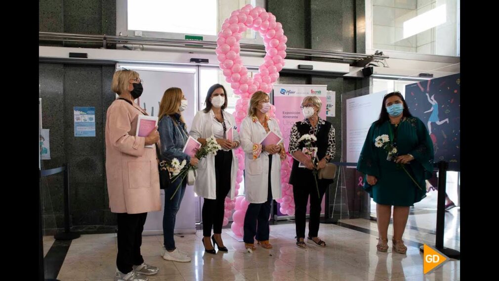 El-Hospital-Virgen-de-las-Nieves-atiende-300-casos-nuevos-de-cancer-de-mama-al-ano