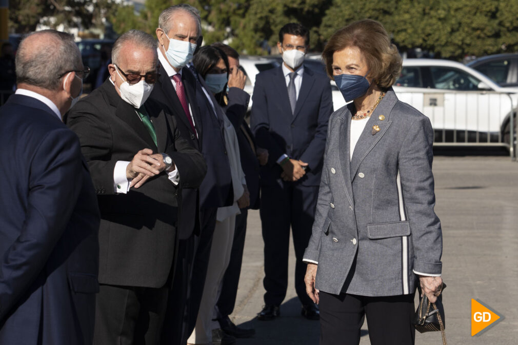 Visita de la Reina Sofia al banco de alimentos de Granada