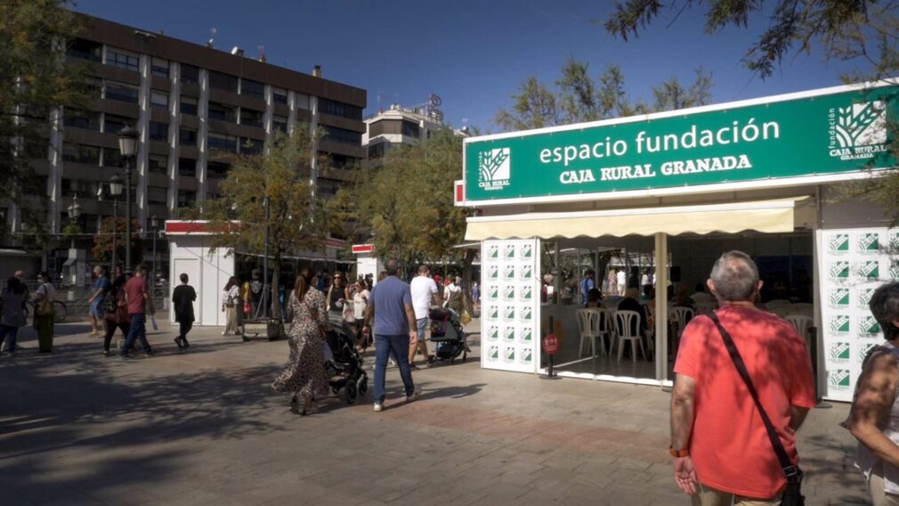 Granada.- El espacio de Fundación Caja Rural desarrolla una treintena de actividades en la Feria del Libro