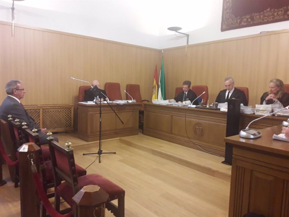 Granada.-Tribunales.- El TS resuelve en noviembre el recurso contra la absolución del coronel juzgado por narcotráfico