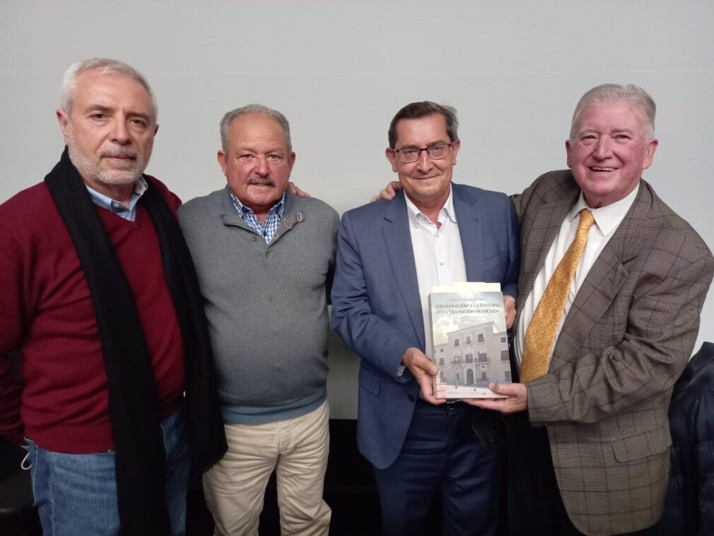 Granada.- Un libro aborda la historia de la Transición con un análisis de la evolución de Motril entre 1973 y 1983