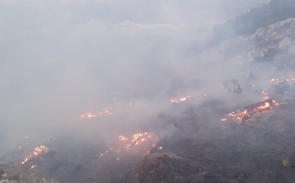 Granada.- Incendios.- El Infoca da por estabilizado el incendio forestal declarado en el paraje Cruz de Víznar