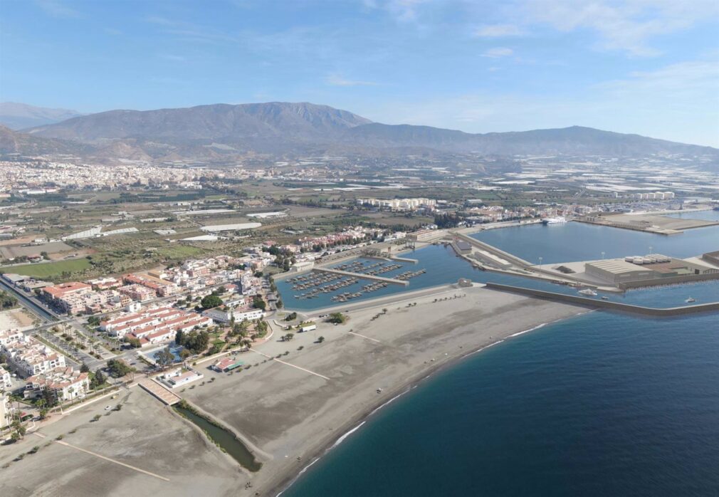 Granada.-Puertos.- Un estudio señala la viabilidad de la futura dársena náutica y deportiva del puerto de Motril