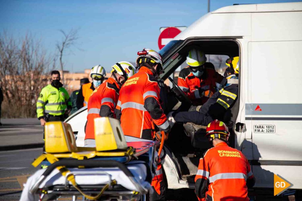 FOTOS Simulacro de emergencias en el Metro de Granada-15