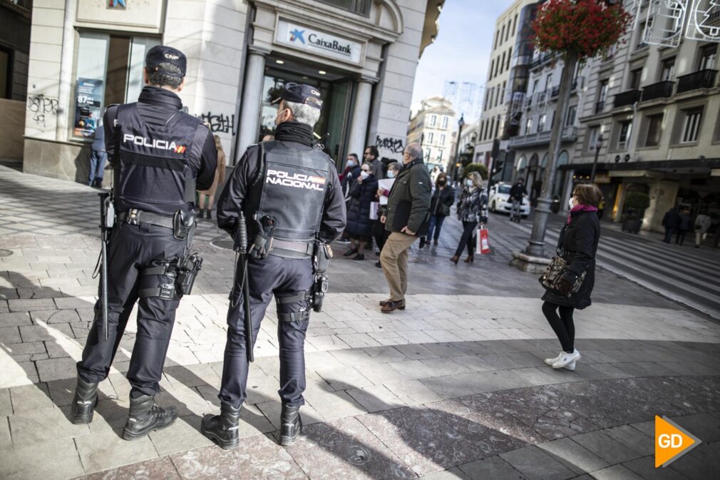 Policia nacional en Granada