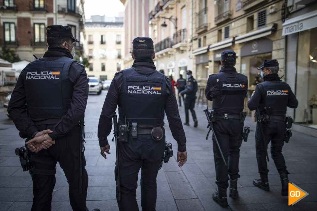 Policia nacional en Granada