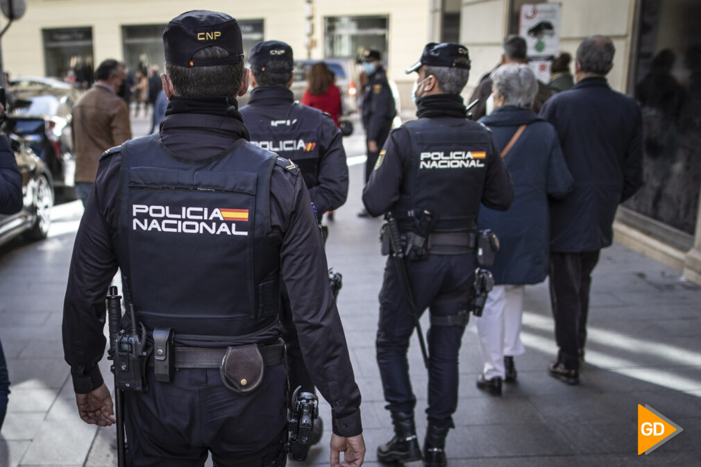 Policia nacional en Granada