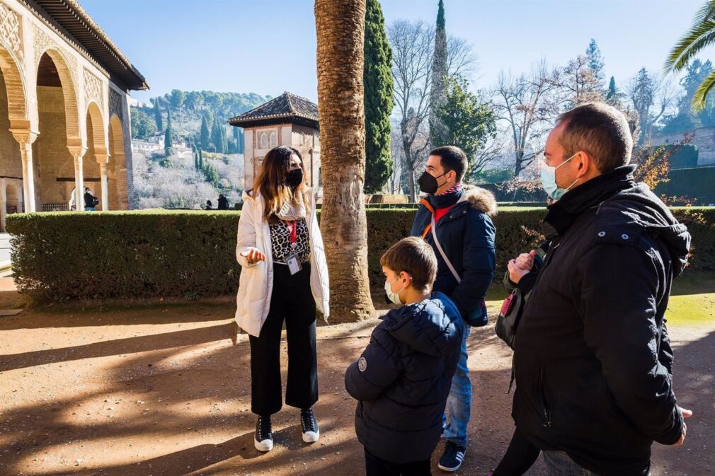 Granada.- La Alhambra ofrece en Navidad nuevas visitas guiadas para acercar el monumento a las familias