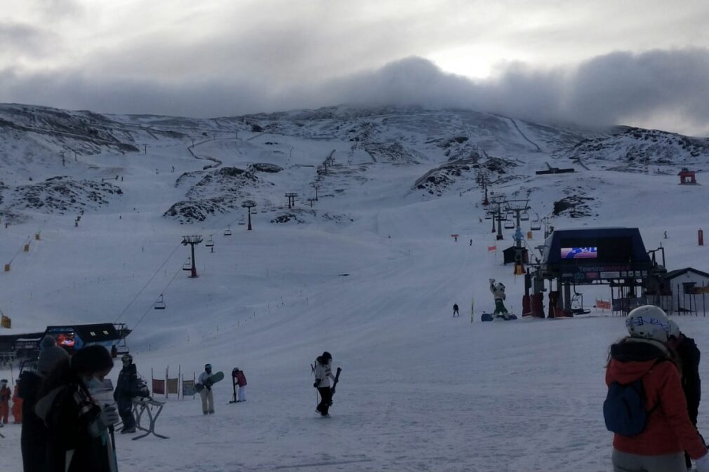 Panorámica de las pistas de Sierra Nevada Borreguiles desde el Telesilla Veleta II