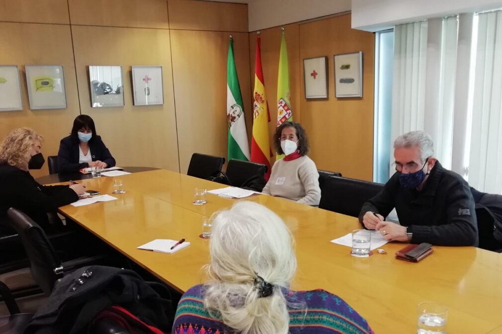 Reunión Representantes Stop Desahucios y Diputación de Granada.