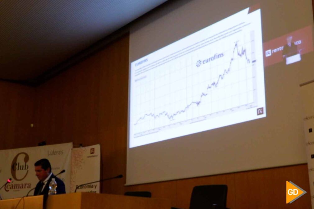 FOTOS Renta 4 Banco analiza la economía y mercados financieros post-Covid y expone cómo invertir en 2022 (1)