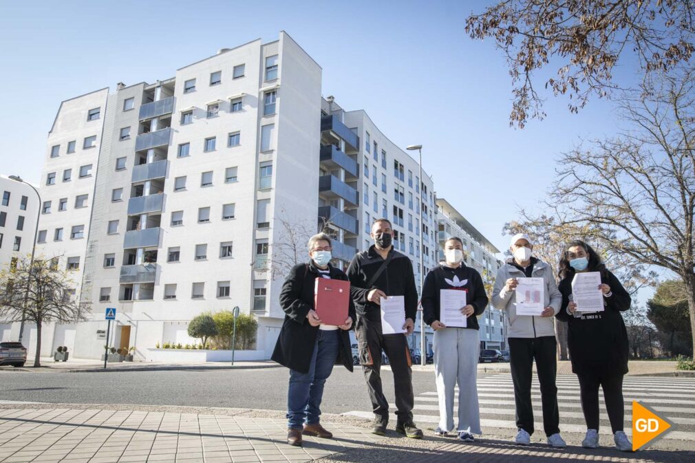 Vecinos de Albaida protestan por su clausura